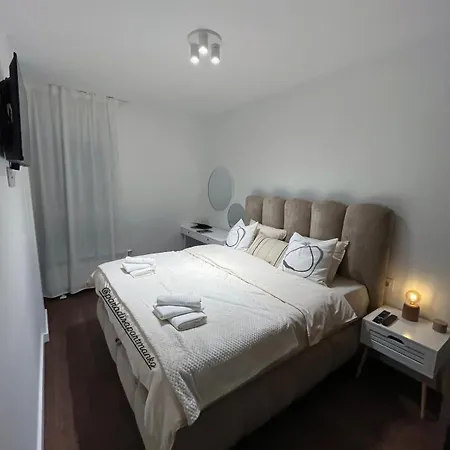 Paradis * Крагуевац